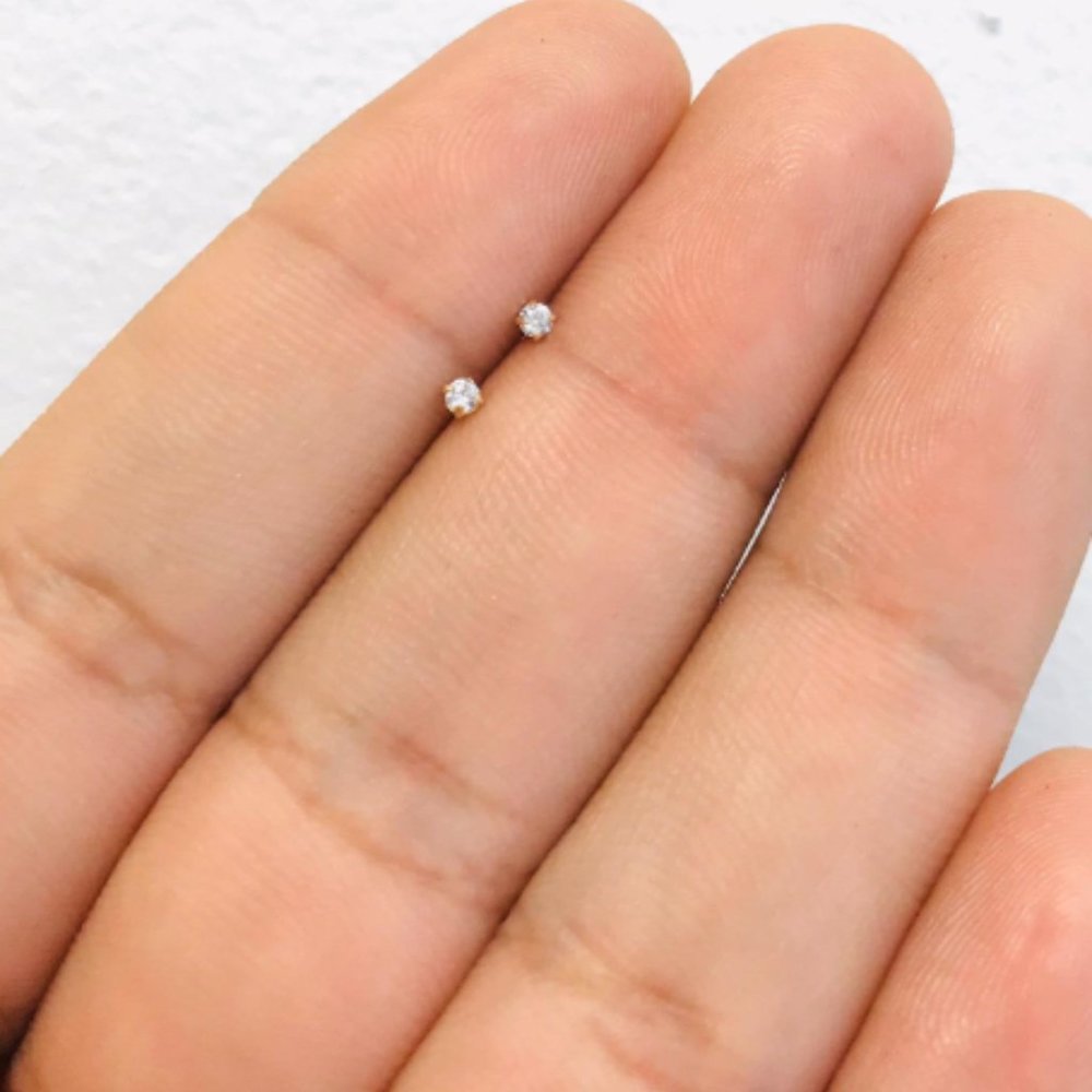 10K Yellow Solid Gold CZ Earrings 2mm / Round CZ Gold Earrings for Women/ Aretes